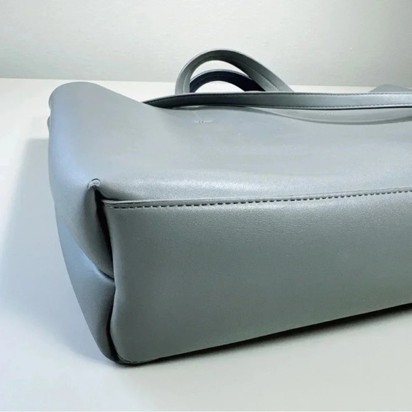 Silence + Noise Jule Oversized  Tote Bag Grey Color - Picture 15 of 16